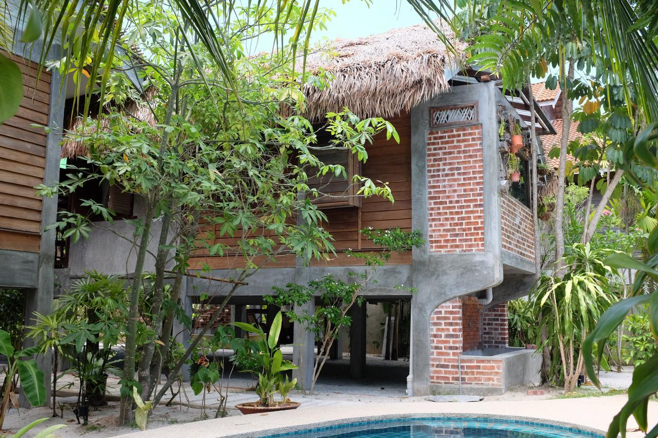 Panji Panji Tropical Wooden Home Pantai Cenang  Exteriér fotografie