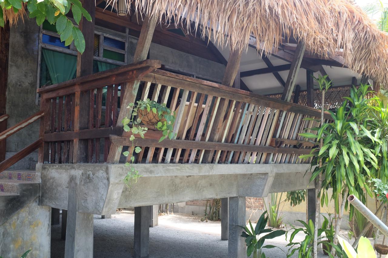 Panji Panji Tropical Wooden Home Pantai Cenang  Exteriér fotografie